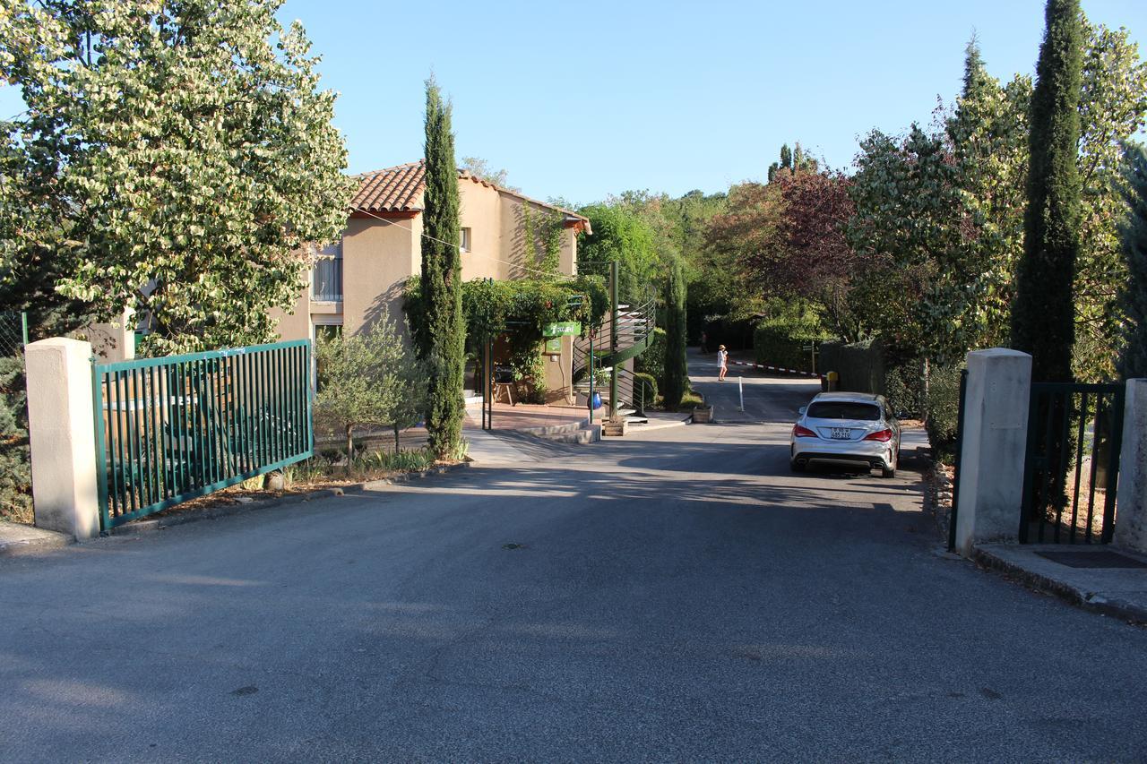 Camping Forcalquier Les Routes De Provence 호텔 외부 사진