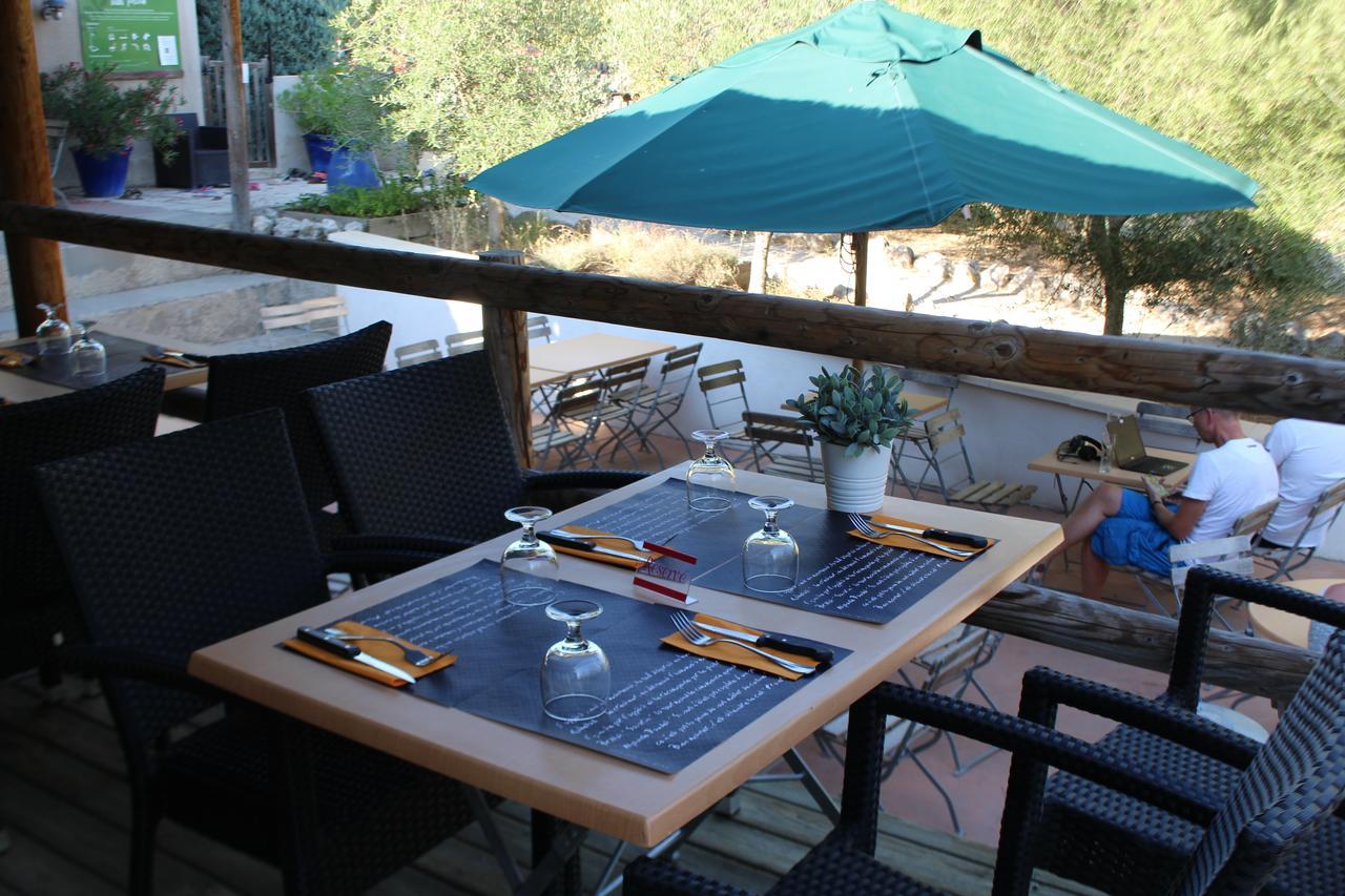 Camping Forcalquier Les Routes De Provence 호텔 외부 사진