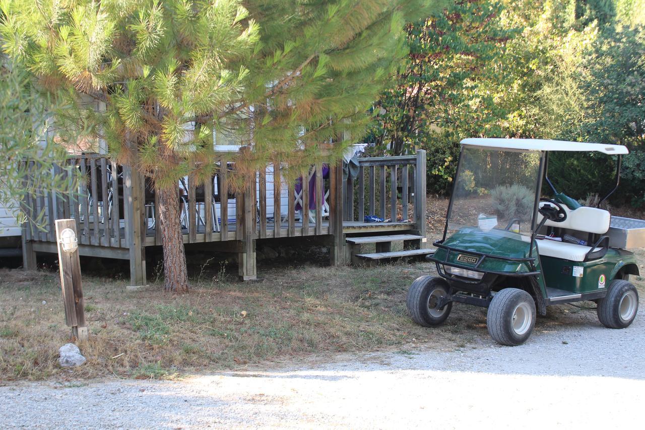 Camping Forcalquier Les Routes De Provence 호텔 외부 사진